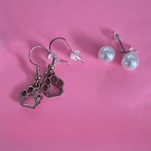 Gold / silver tone Paw Print dangles and faux Pearl Earring stud Set